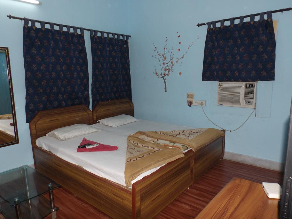 Aakash Ganga Holidays Hotel Calcuta Exterior foto